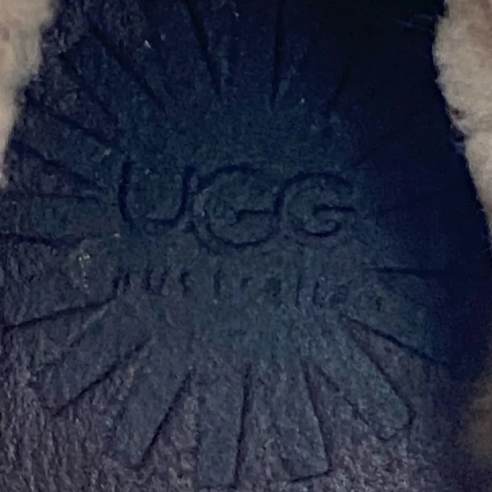 UGG step out